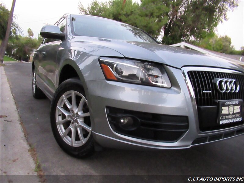 2010 Audi Q5 3.2 quattro Premium   - Photo 41 - Sherman Oaks, CA 91423