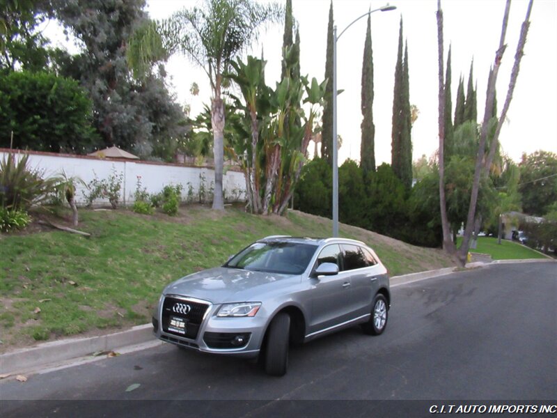 2010 Audi Q5 3.2 quattro Premium   - Photo 3 - Sherman Oaks, CA 91423