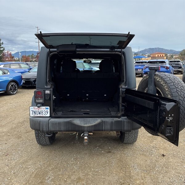 2016 Jeep Wrangler Unlimited Sport   - Photo 10 - Sherman Oaks, CA 91423