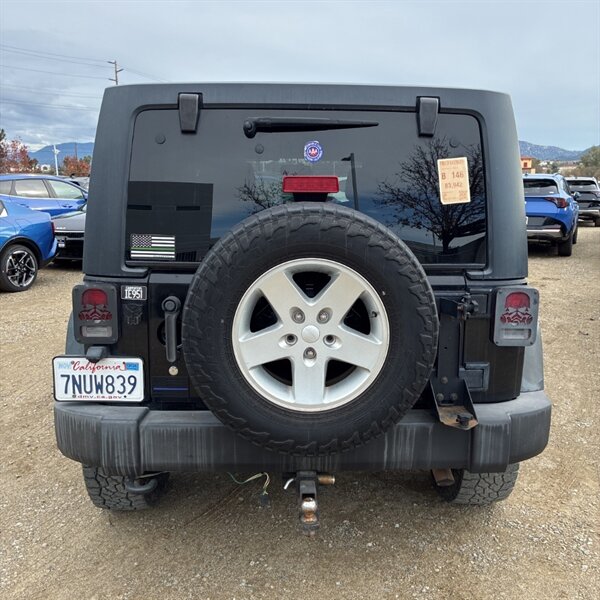 2016 Jeep Wrangler Unlimited Sport   - Photo 7 - Sherman Oaks, CA 91423