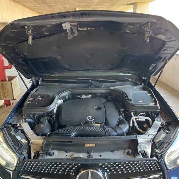 2022 Mercedes-Benz GLC GLC 300   - Photo 13 - Sherman Oaks, CA 91423