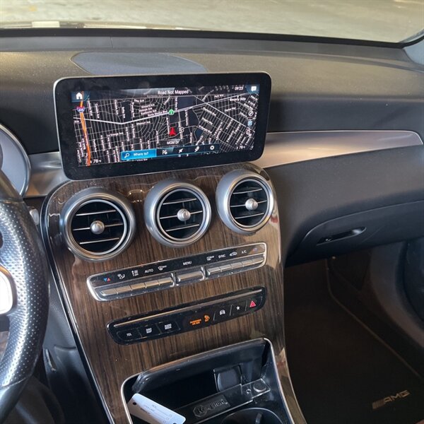 2022 Mercedes-Benz GLC GLC 300   - Photo 24 - Sherman Oaks, CA 91423