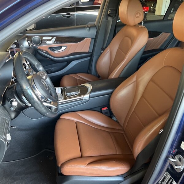 2022 Mercedes-Benz GLC GLC 300   - Photo 15 - Sherman Oaks, CA 91423