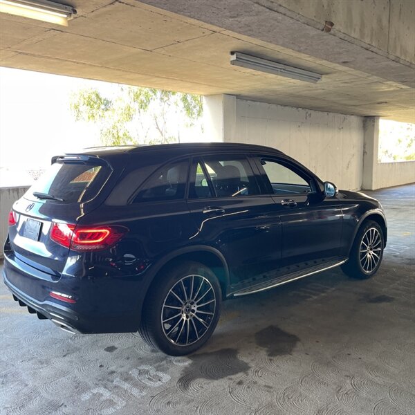 2022 Mercedes-Benz GLC GLC 300   - Photo 5 - Sherman Oaks, CA 91423