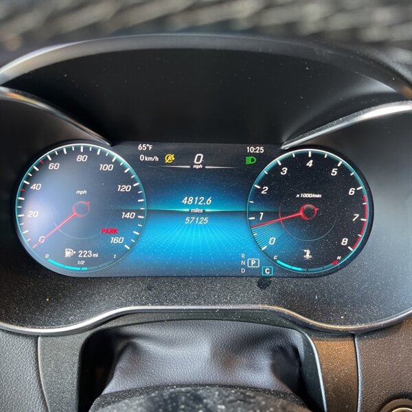 2022 Mercedes-Benz GLC GLC 300   - Photo 21 - Sherman Oaks, CA 91423