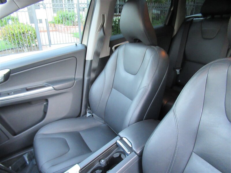 2016 Volvo XC60 T5 Premier   - Photo 28 - Sherman Oaks, CA 91423