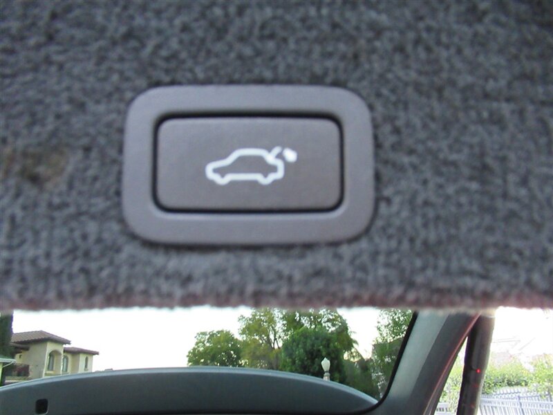 2016 Volvo XC60 T5 Premier   - Photo 35 - Sherman Oaks, CA 91423