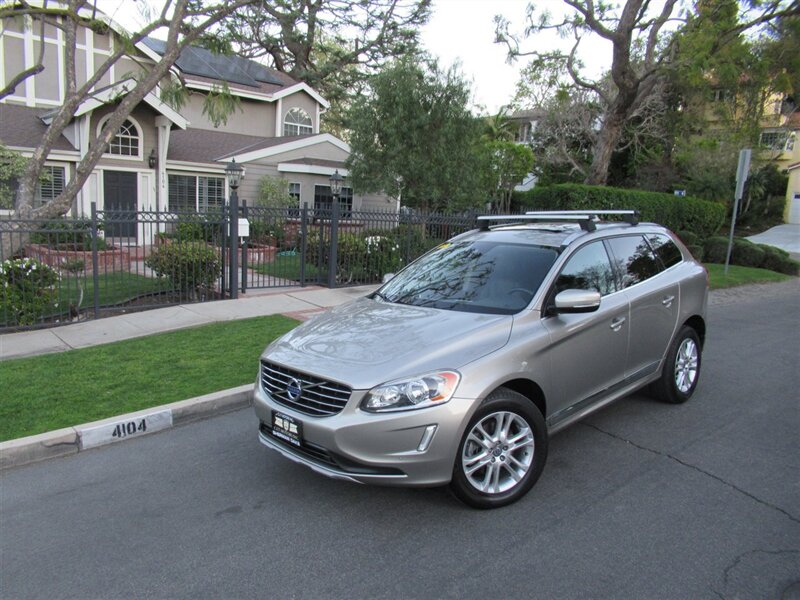 2016 Volvo XC60 T5 Premier   - Photo 3 - Sherman Oaks, CA 91423