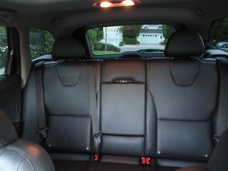 2016 Volvo XC60 T5 Premier   - Photo 29 - Sherman Oaks, CA 91423