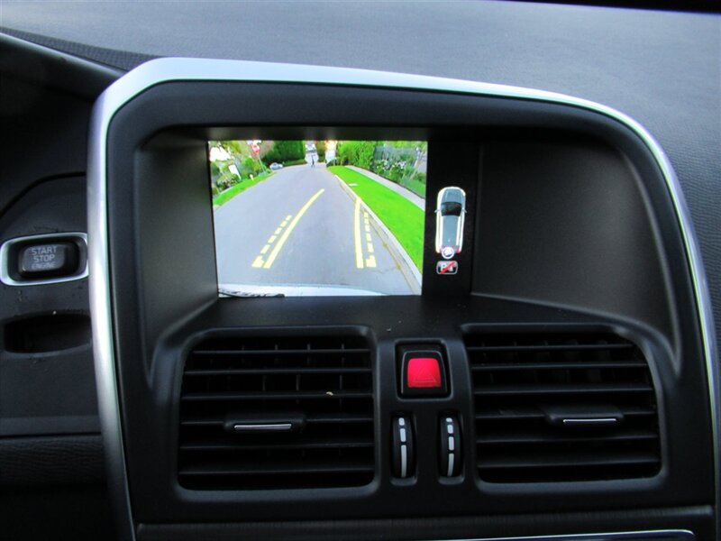 2016 Volvo XC60 T5 Premier   - Photo 25 - Sherman Oaks, CA 91423