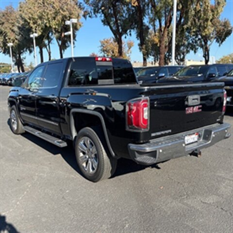 2017 GMC Sierra 1500 SLT   - Photo 4 - Sherman Oaks, CA 91423