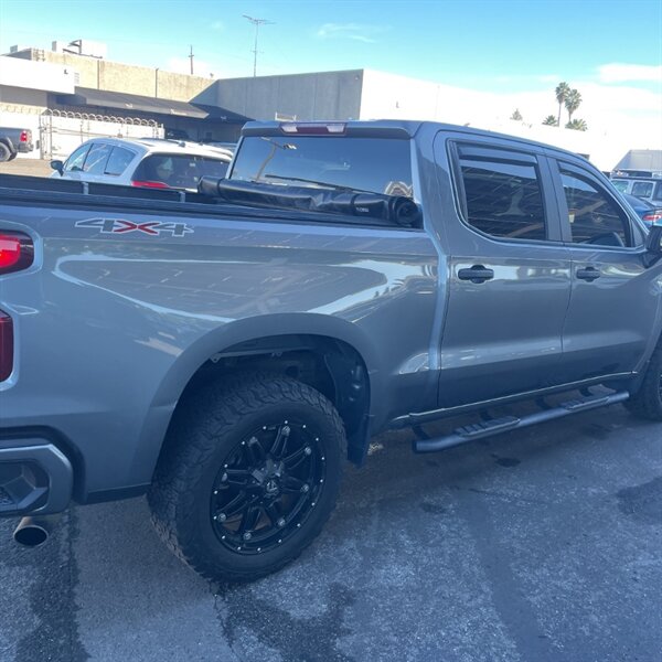 2021 Chevrolet Silverado 1500 Custom   - Photo 5 - Sherman Oaks, CA 91423