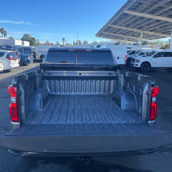 2021 Chevrolet Silverado 1500 Custom   - Photo 10 - Sherman Oaks, CA 91423
