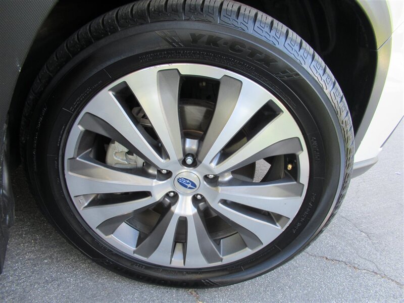 2019 Subaru Ascent Touring   - Photo 18 - Sherman Oaks, CA 91423