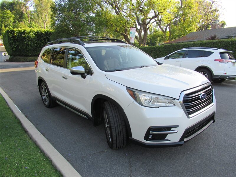 2019 Subaru Ascent Touring   - Photo 16 - Sherman Oaks, CA 91423
