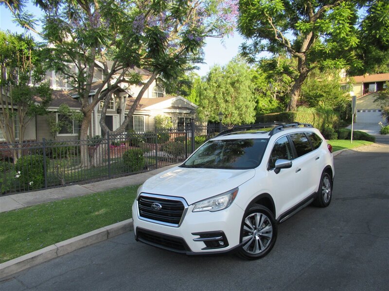 2019 Subaru Ascent Touring   - Photo 3 - Sherman Oaks, CA 91423