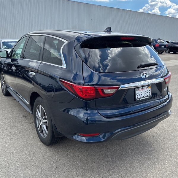 2020 INFINITI QX60 Pure   - Photo 6 - Sherman Oaks, CA 91423