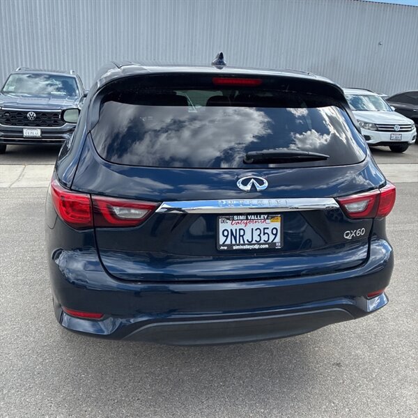 2020 INFINITI QX60 Pure   - Photo 8 - Sherman Oaks, CA 91423
