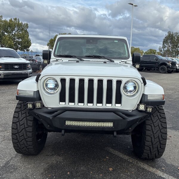 2019 Jeep Wrangler Unlimited Sahara   - Photo 2 - Sherman Oaks, CA 91423