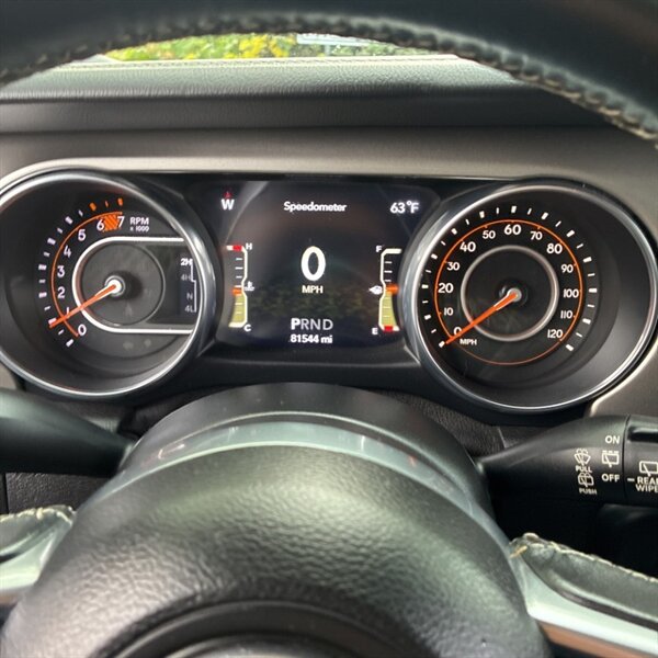 2019 Jeep Wrangler Unlimited Sahara   - Photo 21 - Sherman Oaks, CA 91423