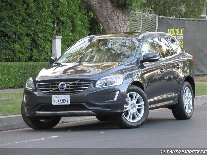 2016 Volvo XC60 T5 Drive-E Premier   - Photo 1 - Sherman Oaks, CA 91423