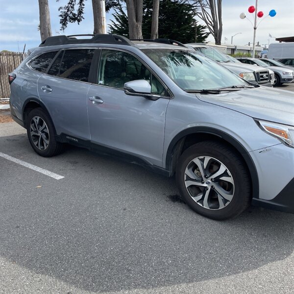 2021 Subaru Outback Limited XT   - Photo 7 - Sherman Oaks, CA 91423