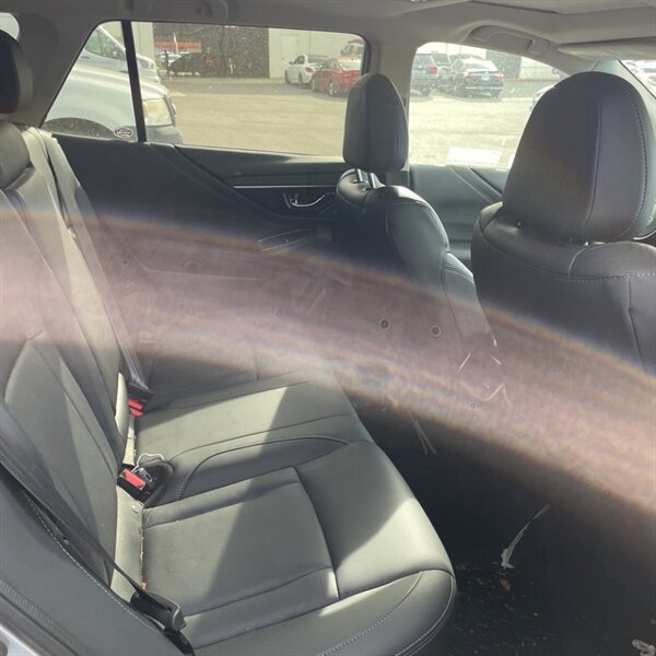 2021 Subaru Outback Limited XT   - Photo 18 - Sherman Oaks, CA 91423