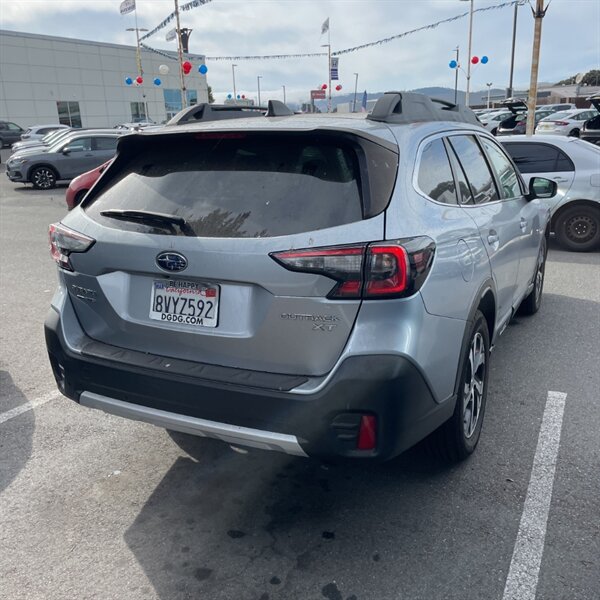 2021 Subaru Outback Limited XT   - Photo 3 - Sherman Oaks, CA 91423