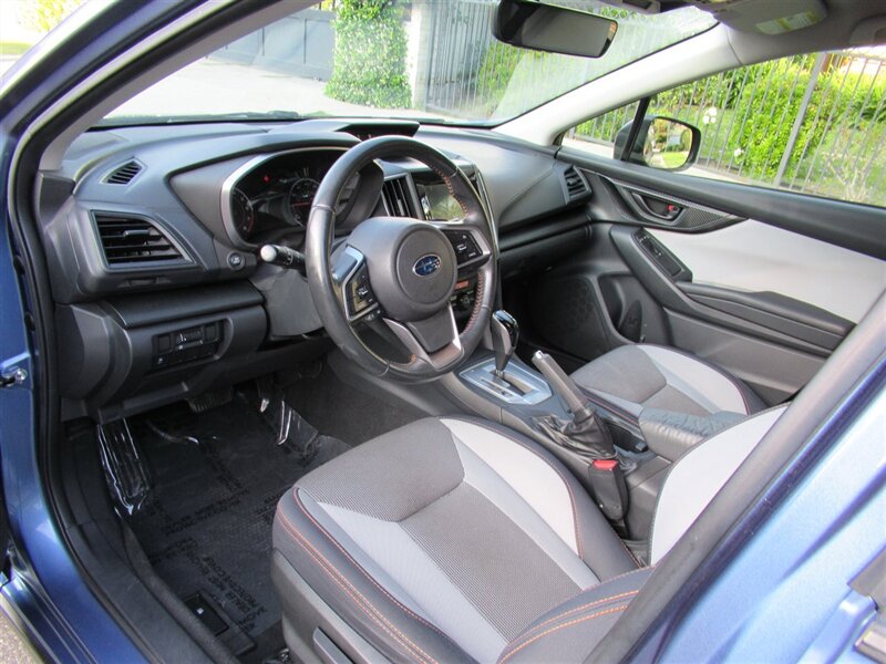 2018 Subaru Crosstrek 2.0i Premium   - Photo 18 - Sherman Oaks, CA 91423