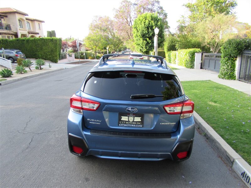 2018 Subaru Crosstrek 2.0i Premium   - Photo 7 - Sherman Oaks, CA 91423