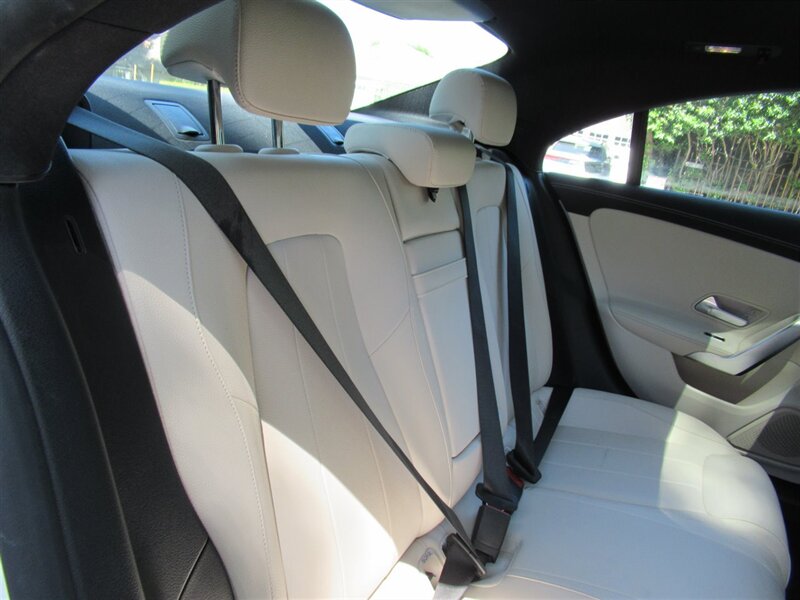 2021 Mercedes-Benz CLA CLA 250   - Photo 35 - Sherman Oaks, CA 91423
