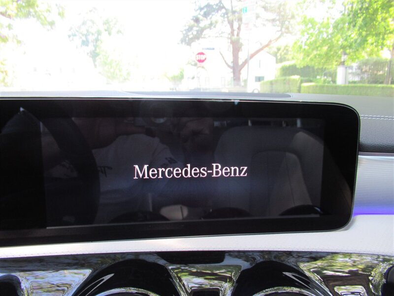 2021 Mercedes-Benz CLA CLA 250   - Photo 22 - Sherman Oaks, CA 91423