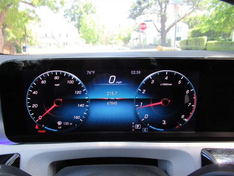 2021 Mercedes-Benz CLA CLA 250   - Photo 21 - Sherman Oaks, CA 91423