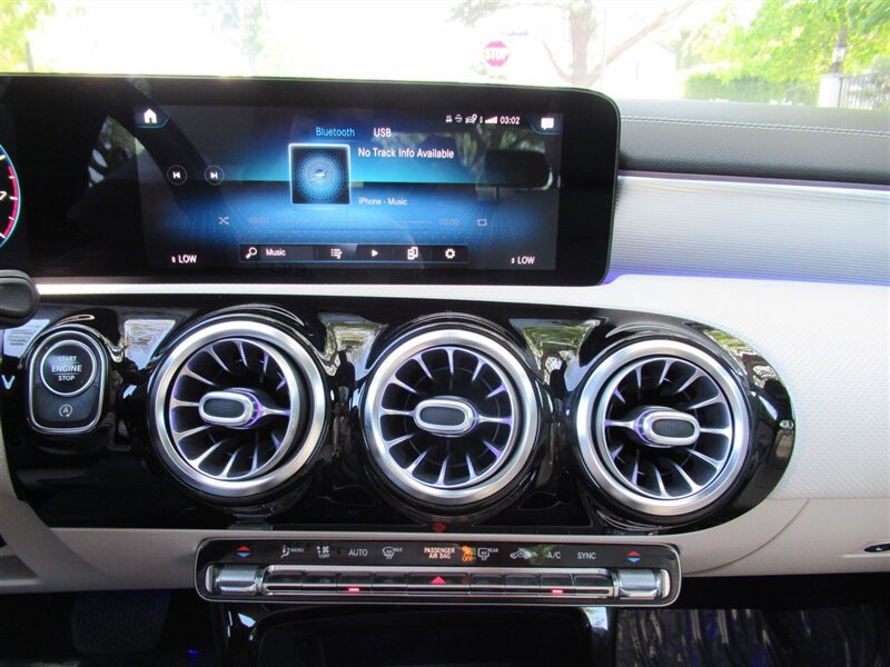 2021 Mercedes-Benz CLA CLA 250   - Photo 27 - Sherman Oaks, CA 91423