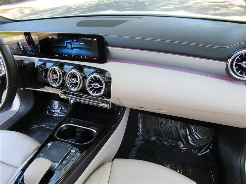 2021 Mercedes-Benz CLA CLA 250   - Photo 39 - Sherman Oaks, CA 91423