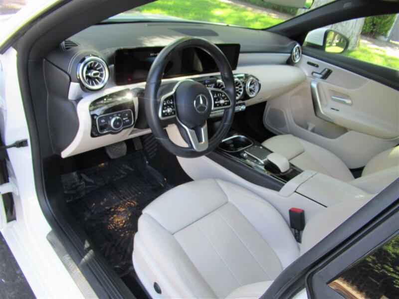 2021 Mercedes-Benz CLA CLA 250   - Photo 17 - Sherman Oaks, CA 91423