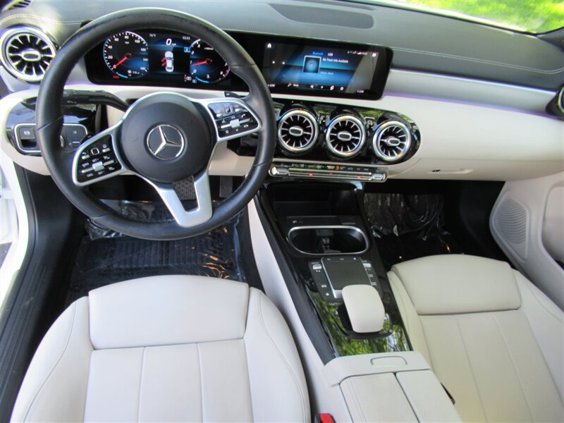 2021 Mercedes-Benz CLA CLA 250   - Photo 32 - Sherman Oaks, CA 91423