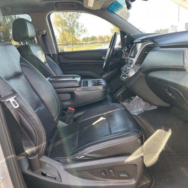 2019 GMC Yukon XL SLE   - Photo 12 - Sherman Oaks, CA 91423