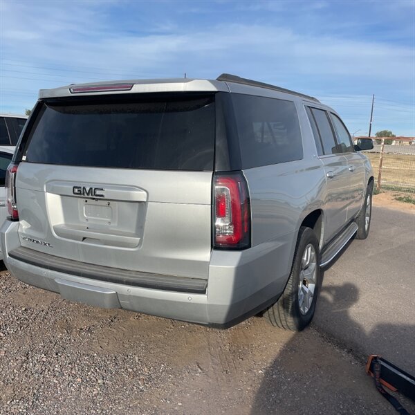 2019 GMC Yukon XL SLE   - Photo 5 - Sherman Oaks, CA 91423