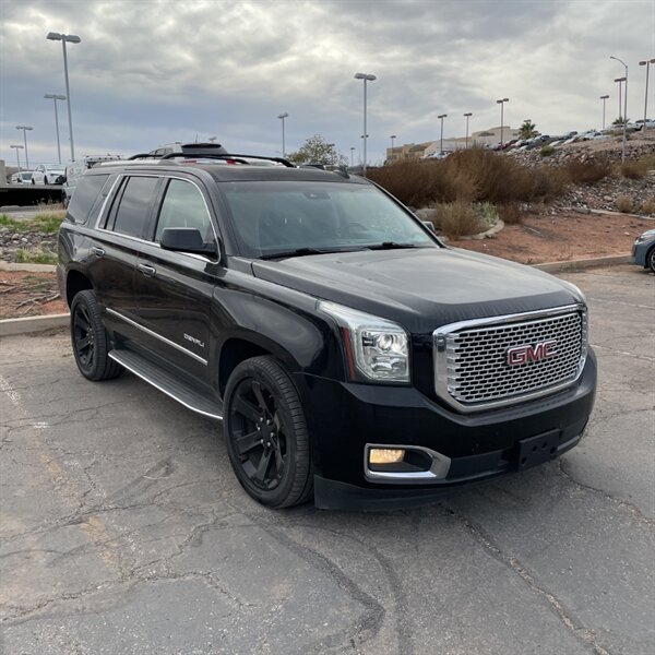 2017 GMC Yukon Denali's photo