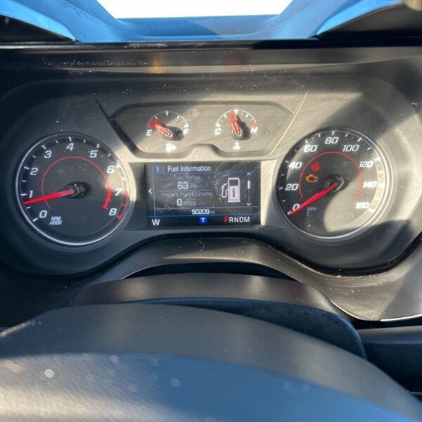 2020 Chevrolet Camaro LS   - Photo 21 - Sherman Oaks, CA 91423