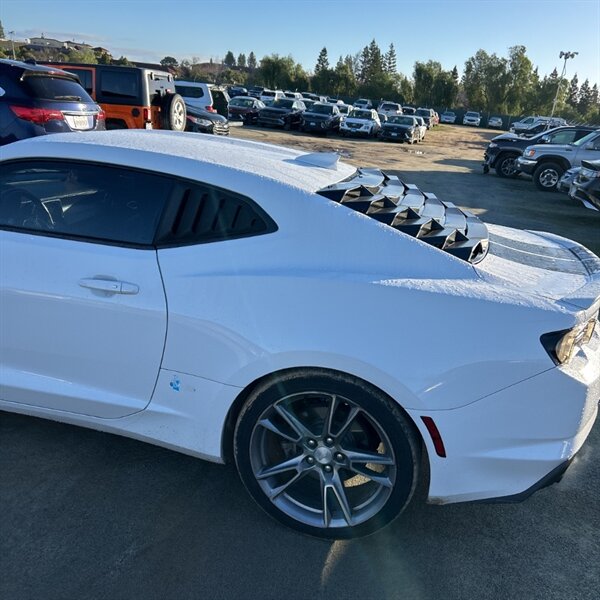 2020 Chevrolet Camaro LS   - Photo 12 - Sherman Oaks, CA 91423