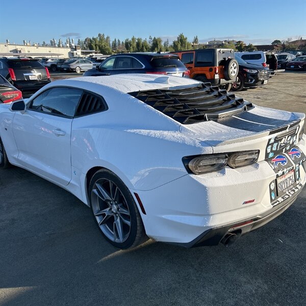2020 Chevrolet Camaro LS   - Photo 4 - Sherman Oaks, CA 91423
