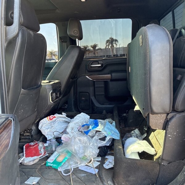 2020 Chevrolet Silverado 3500 High Country   - Photo 17 - Sherman Oaks, CA 91423