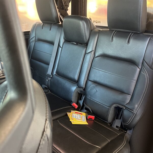 2020 Jeep Wrangler Unlimited Sahara   - Photo 19 - Sherman Oaks, CA 91423