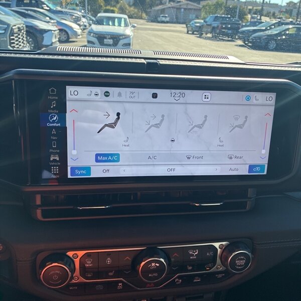 2024 Jeep Wrangler High Altitude 4xe   - Photo 24 - Sherman Oaks, CA 91423