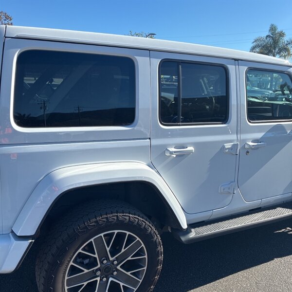 2024 Jeep Wrangler High Altitude 4xe   - Photo 12 - Sherman Oaks, CA 91423