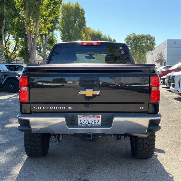 2017 Chevrolet Silverado 1500 LT   - Photo 8 - Sherman Oaks, CA 91423