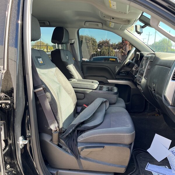 2017 Chevrolet Silverado 1500 LT   - Photo 15 - Sherman Oaks, CA 91423