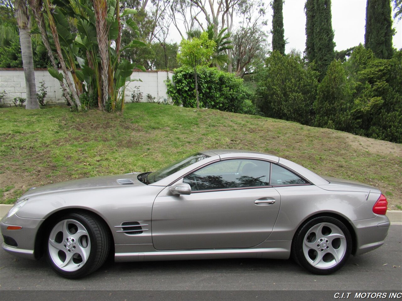 2005 Mercedes-Benz SL 500   - Photo 38 - Sherman Oaks, CA 91423